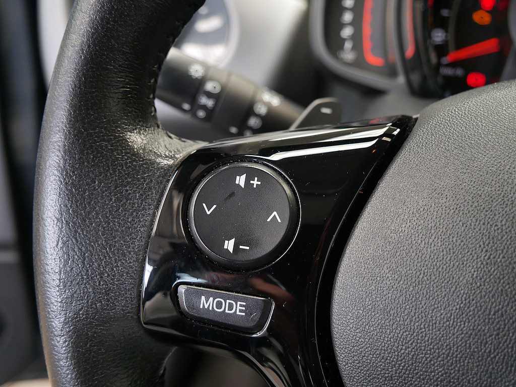 Fahrzeugansicht TOYOTA Aygo 1.0 X-play Club - Bild 16
