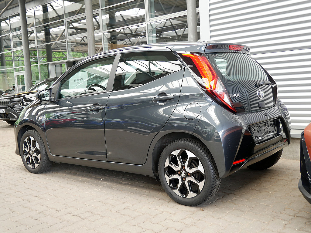 Fahrzeugansicht TOYOTA Aygo 1.0 X-play Club - Bild 23