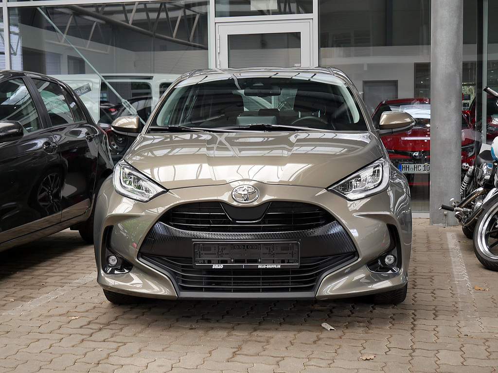 Fahrzeugansicht TOYOTA Yaris 1.5 VVT-i Team D - Bild 12