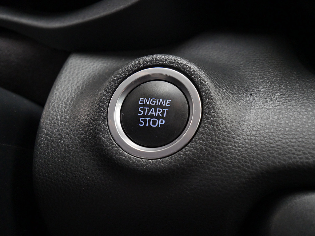 Fahrzeugansicht TOYOTA Yaris 1.5 VVT-i Team D - Bild 19