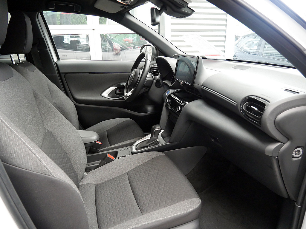 Fahrzeugansicht TOYOTA Yaris Cross Hybrid Team Deutschland - Bild 25