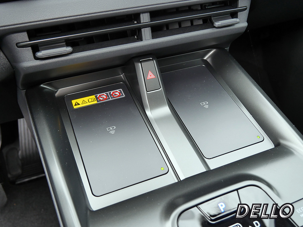 Fahrzeugansicht TOYOTA C-HR+ 165 kW Teamplayer - Bild 17