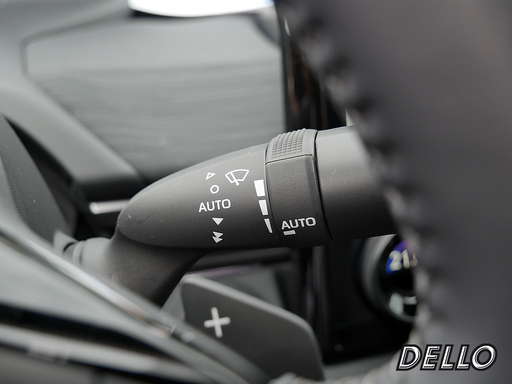 Fahrzeugansicht TOYOTA C-HR+ 165 kW Teamplayer - Bild 24