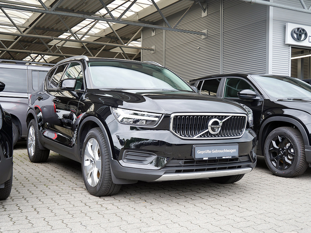 Fahrzeugansicht VOLVO XC40 T4 Momentum - Bild 23