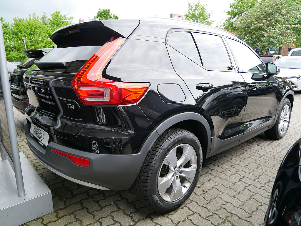 Fahrzeugansicht VOLVO XC40 T4 Momentum - Bild 27