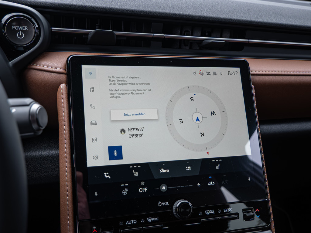 Fahrzeugansicht LEXUS LBX Relax - Bild 14