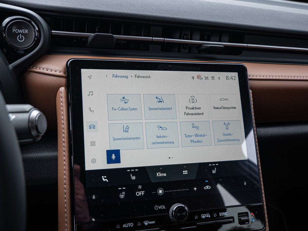 Fahrzeugansicht LEXUS LBX Relax - Bild 15
