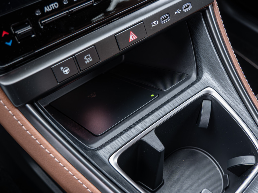 Fahrzeugansicht LEXUS LBX Relax - Bild 19
