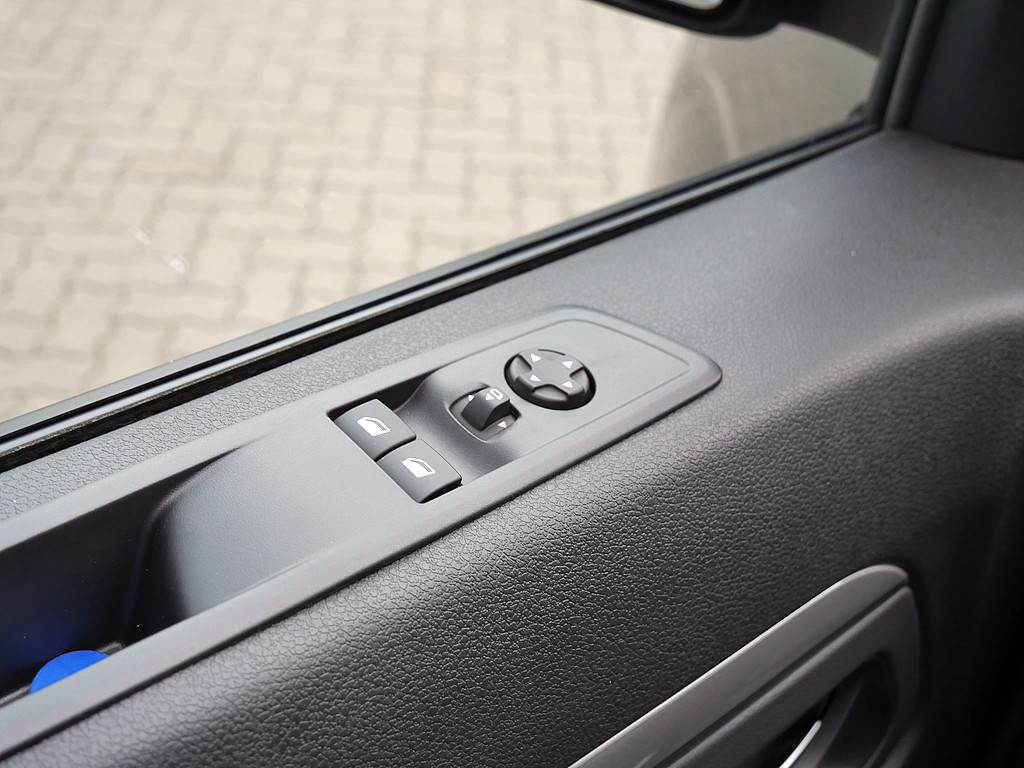 Fahrzeugansicht TOYOTA Proace Verso 2.2 L1 Teamplayer - Bild 5