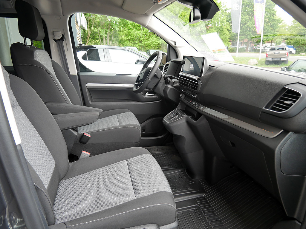 Fahrzeugansicht TOYOTA Proace Verso 2.2 L1 Teamplayer - Bild 23