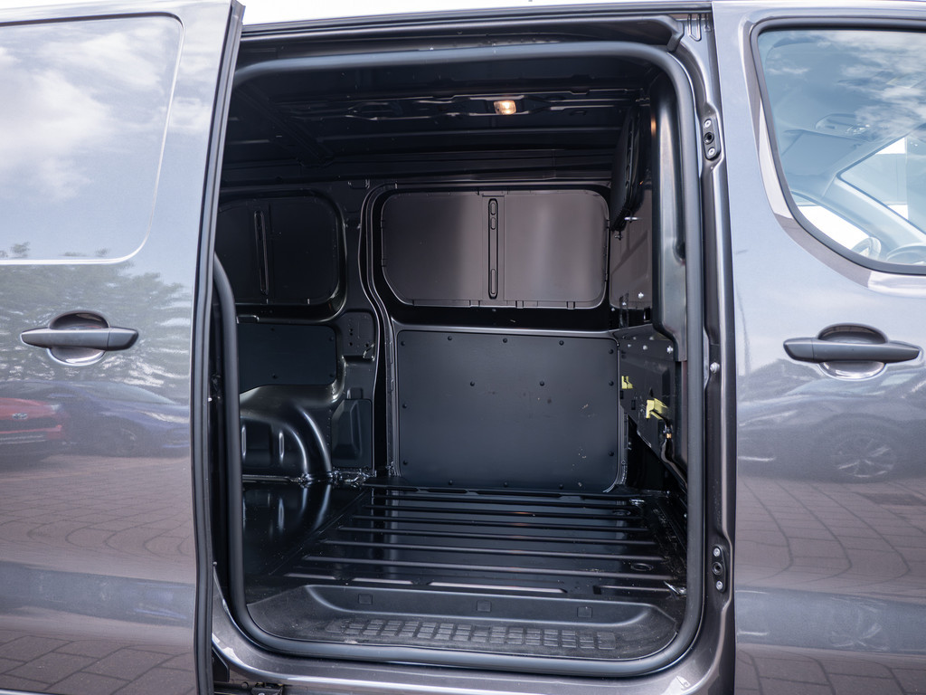 Fahrzeugansicht TOYOTA Proace City 1.5 L1 Meister - Bild 2