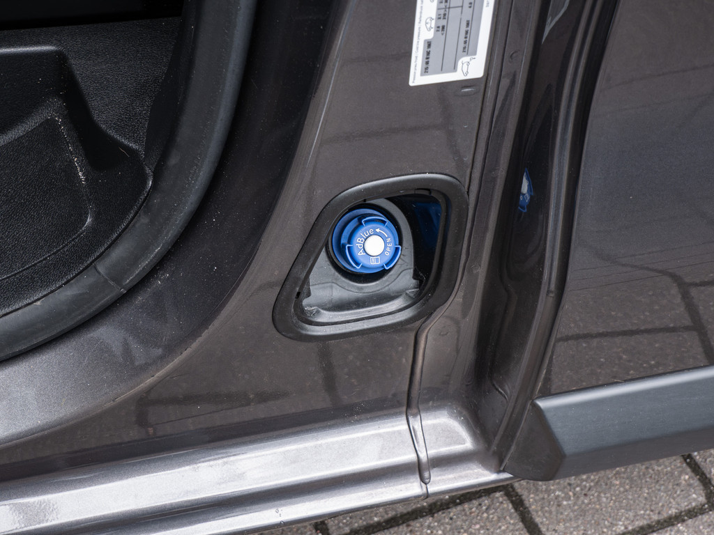 Fahrzeugansicht TOYOTA Proace City 1.5 L1 Meister - Bild 5