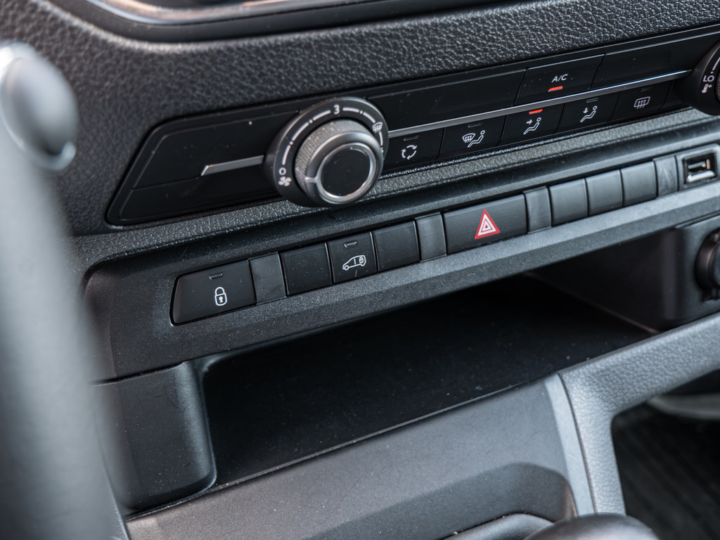 Fahrzeugansicht TOYOTA Proace City 1.5 L1 Meister - Bild 13