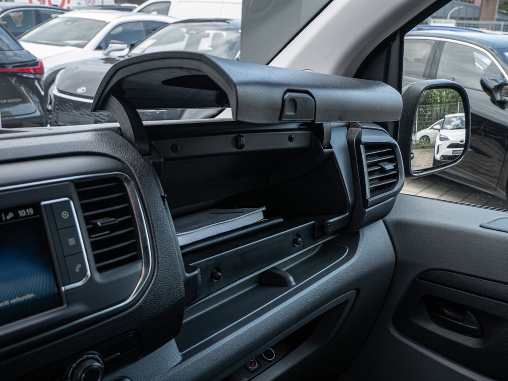 Fahrzeugansicht TOYOTA Proace City 1.5 L1 Meister - Bild 16