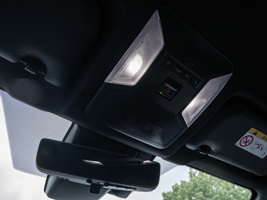 Fahrzeugansicht TOYOTA RAV4 2.5 Plug-in Hybrid 4x4 GR Sport - Bild 14