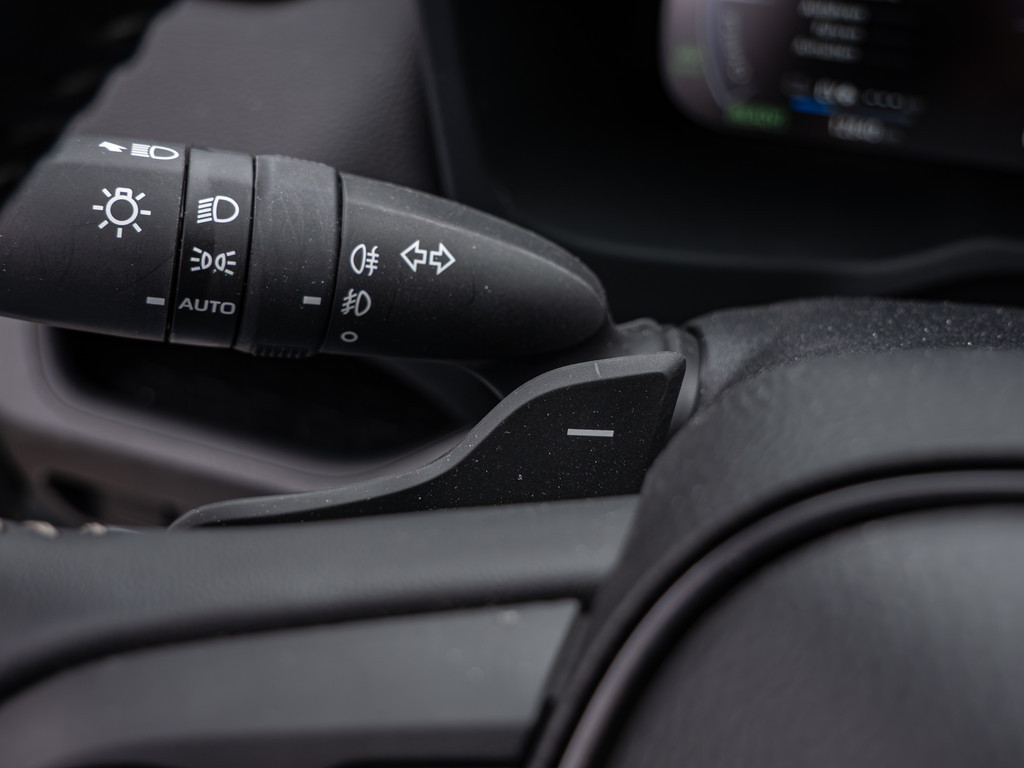 Fahrzeugansicht TOYOTA RAV4 2.5 Plug-in Hybrid 4x4 GR Sport - Bild 19