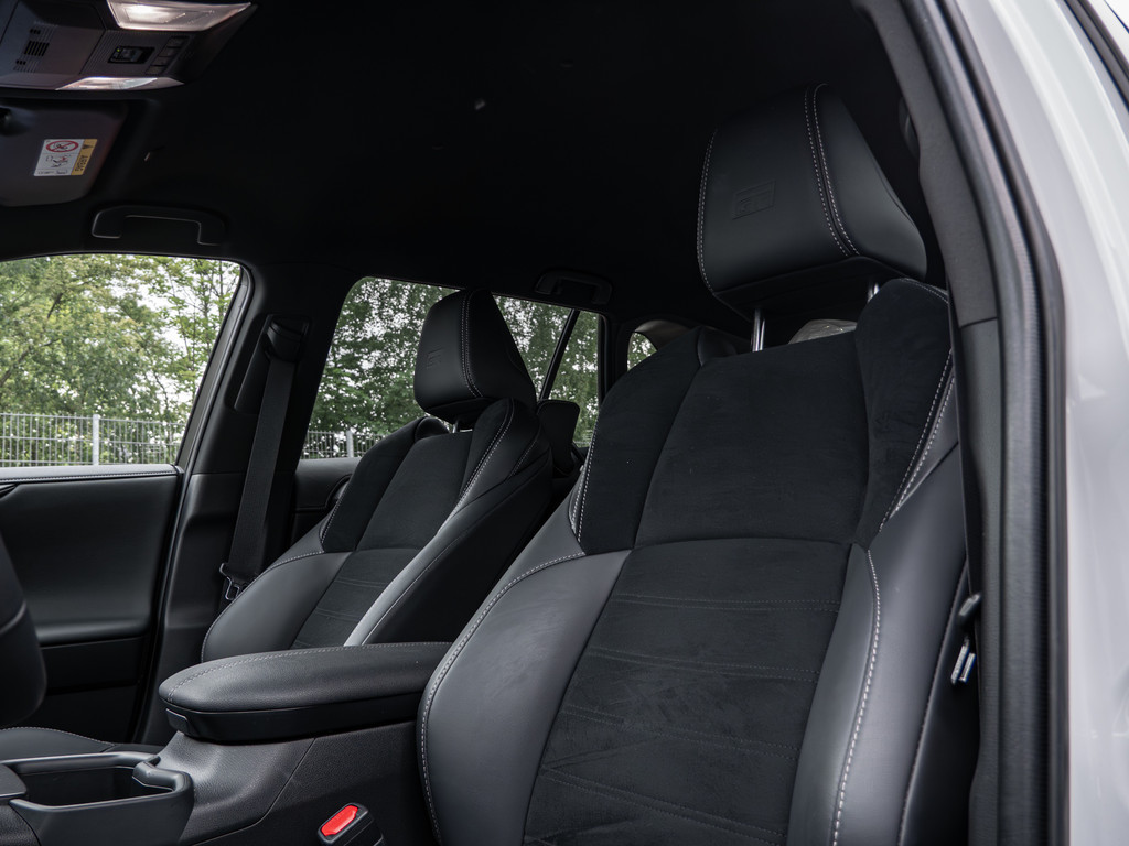 Fahrzeugansicht TOYOTA RAV4 2.5 Plug-in Hybrid 4x4 GR Sport - Bild 29
