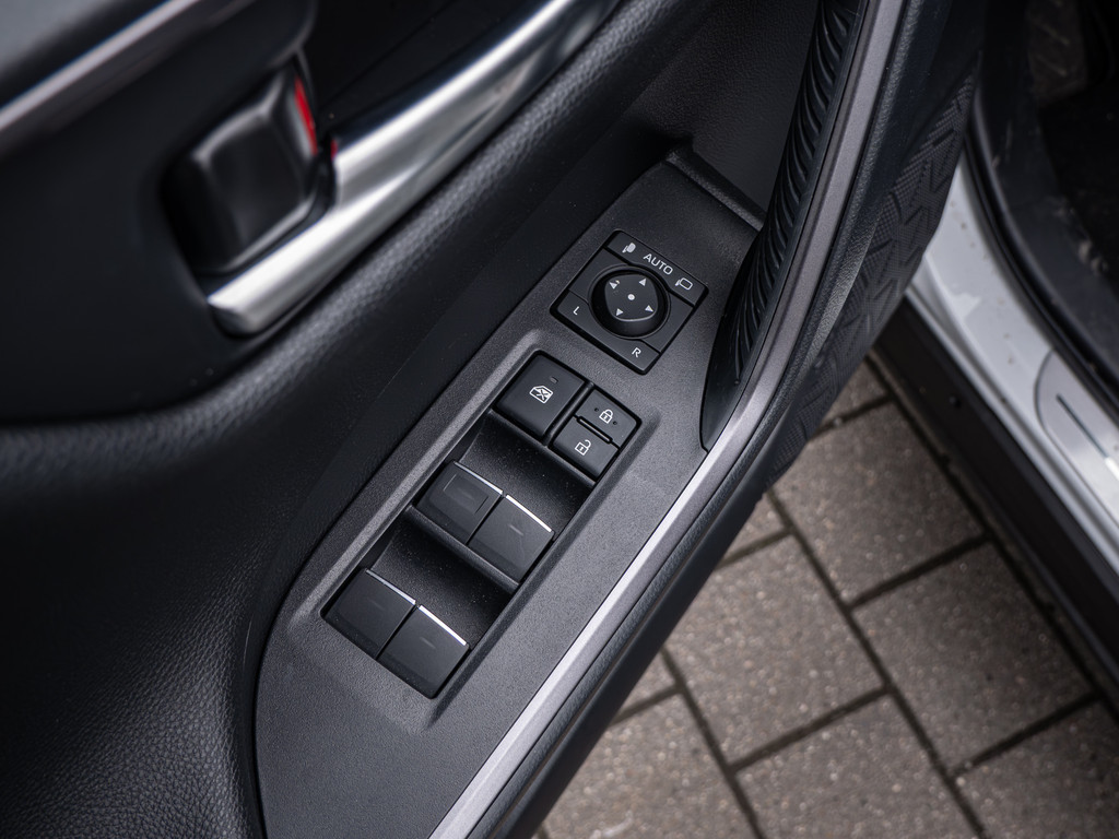 Fahrzeugansicht TOYOTA RAV4 2.5 Plug-in Hybrid 4x4 GR Sport - Bild 31
