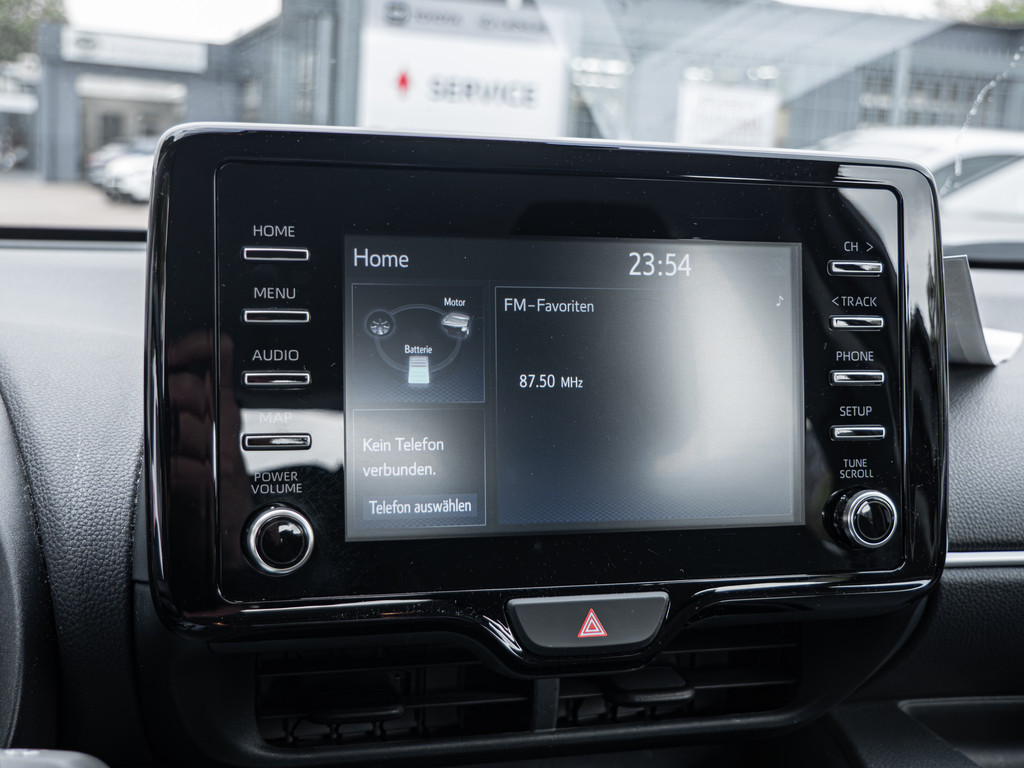 Fahrzeugansicht TOYOTA Yaris Hybrid 1.5 VVT-i Team D - Bild 7