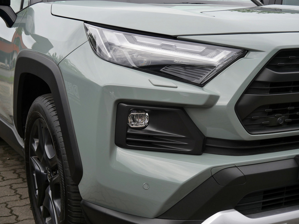 Fahrzeugansicht TOYOTA RAV4 2.5 Hybrid 4x4 Adventure - Bild 22