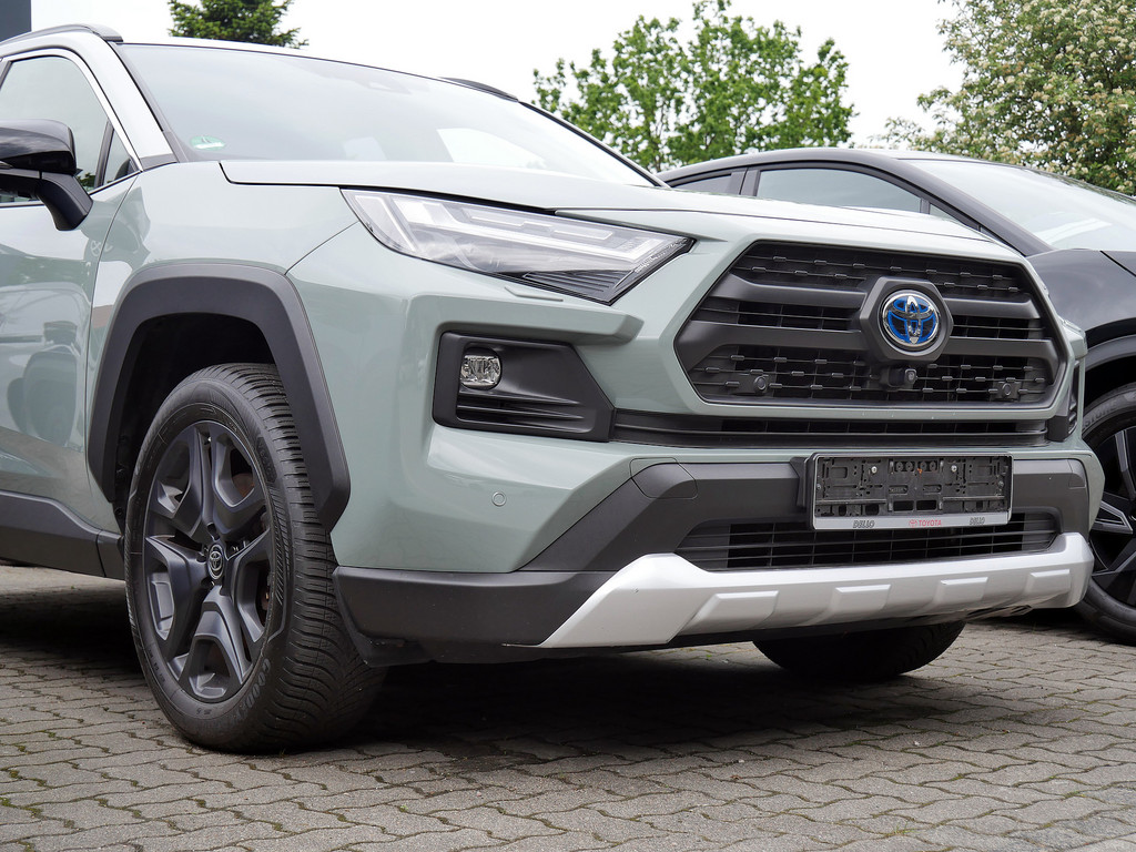 Fahrzeugansicht TOYOTA RAV4 2.5 Hybrid 4x4 Adventure - Bild 26