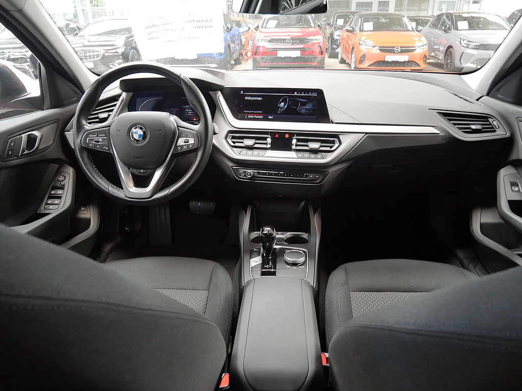Fahrzeugansicht BMW 116 i Advantage - Bild 30