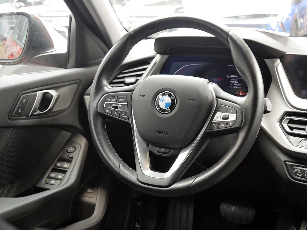 Fahrzeugansicht BMW 116 i Advantage - Bild 31