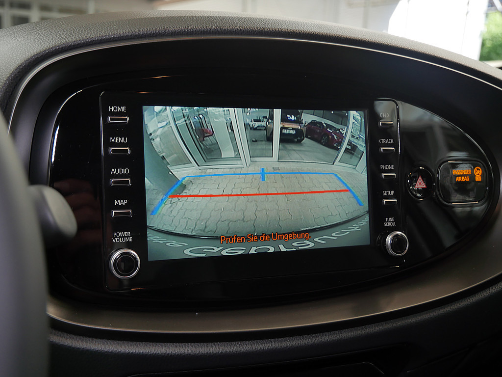 Fahrzeugansicht TOYOTA Aygo X 1.0 Play - Bild 11