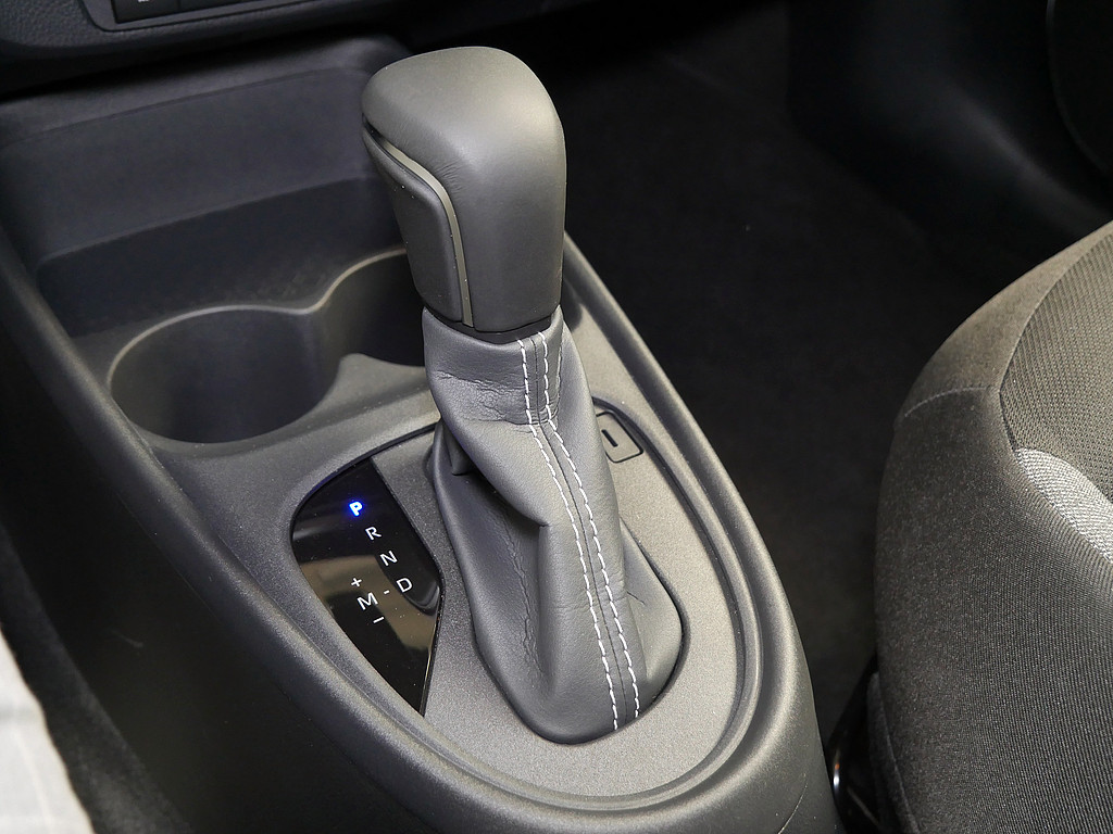 Fahrzeugansicht TOYOTA Aygo X 1.0 Play - Bild 16