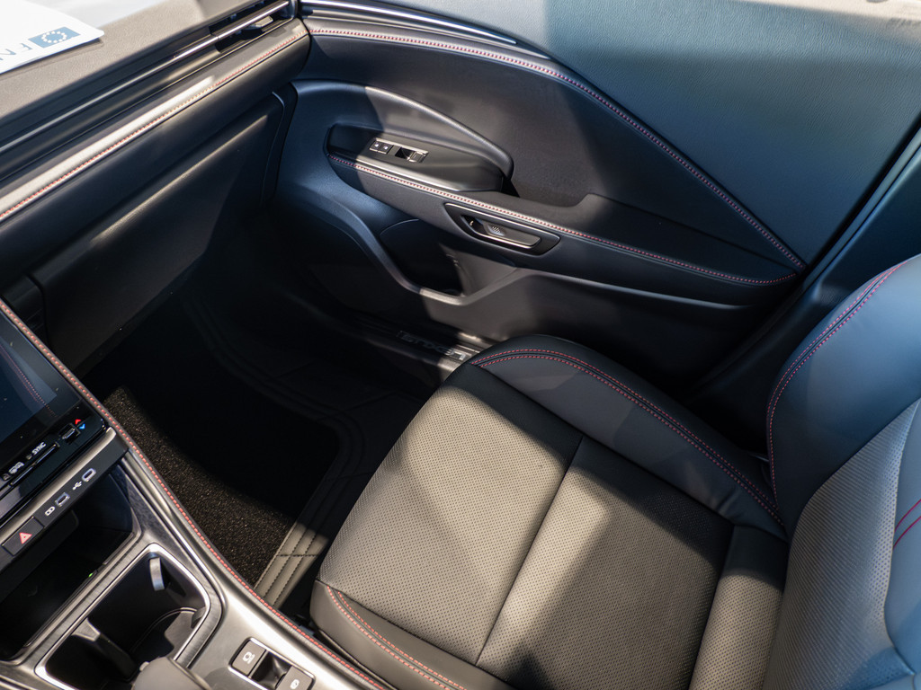 Fahrzeugansicht LEXUS LBX Elegant Black Edition - Bild 19