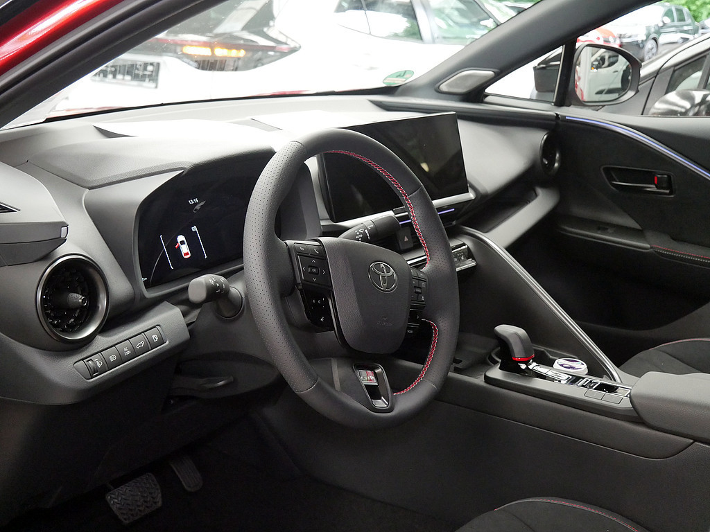 Fahrzeugansicht TOYOTA C-HR 2.0 Plug-In Hybrid FWD GR Sport - Bild 9
