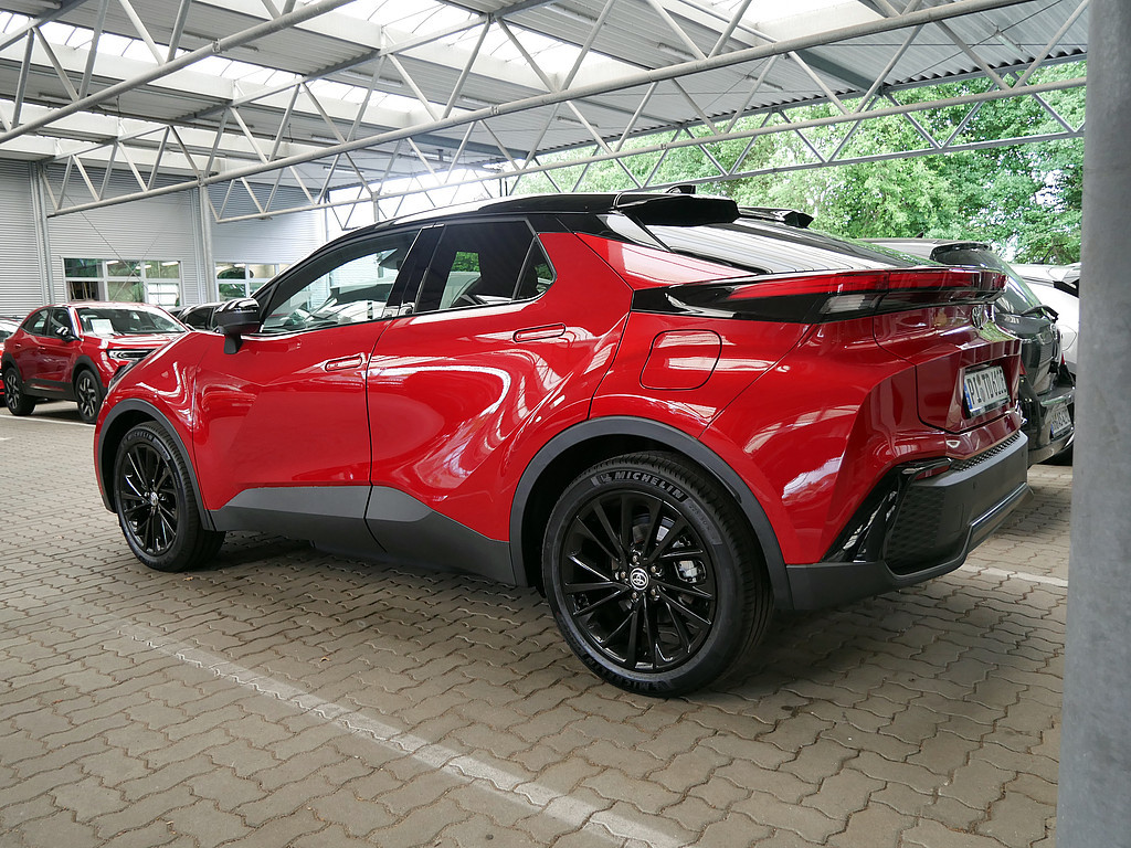 Fahrzeugansicht TOYOTA C-HR 2.0 Plug-In Hybrid FWD GR Sport - Bild 33