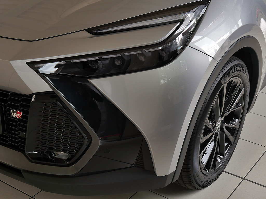 Fahrzeugansicht TOYOTA C-HR 2.0 Plug-In Hybrid GR Sport - Bild 33
