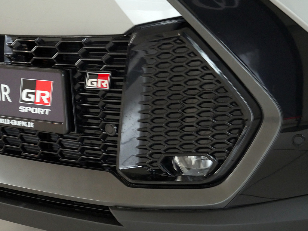 Fahrzeugansicht TOYOTA C-HR 2.0 Plug-In Hybrid GR Sport - Bild 35