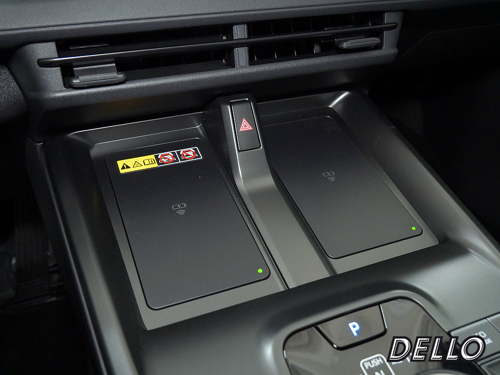 Fahrzeugansicht TOYOTA bZ4X AWD Lounge - Bild 18