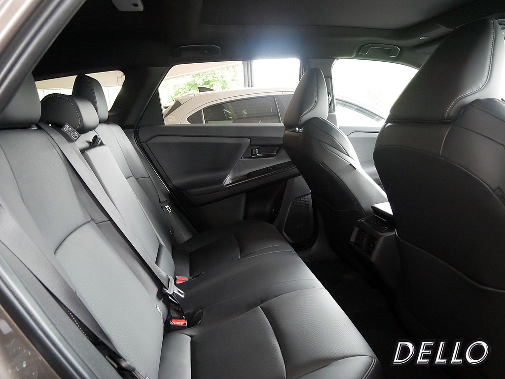 Fahrzeugansicht TOYOTA bZ4X AWD Lounge - Bild 33