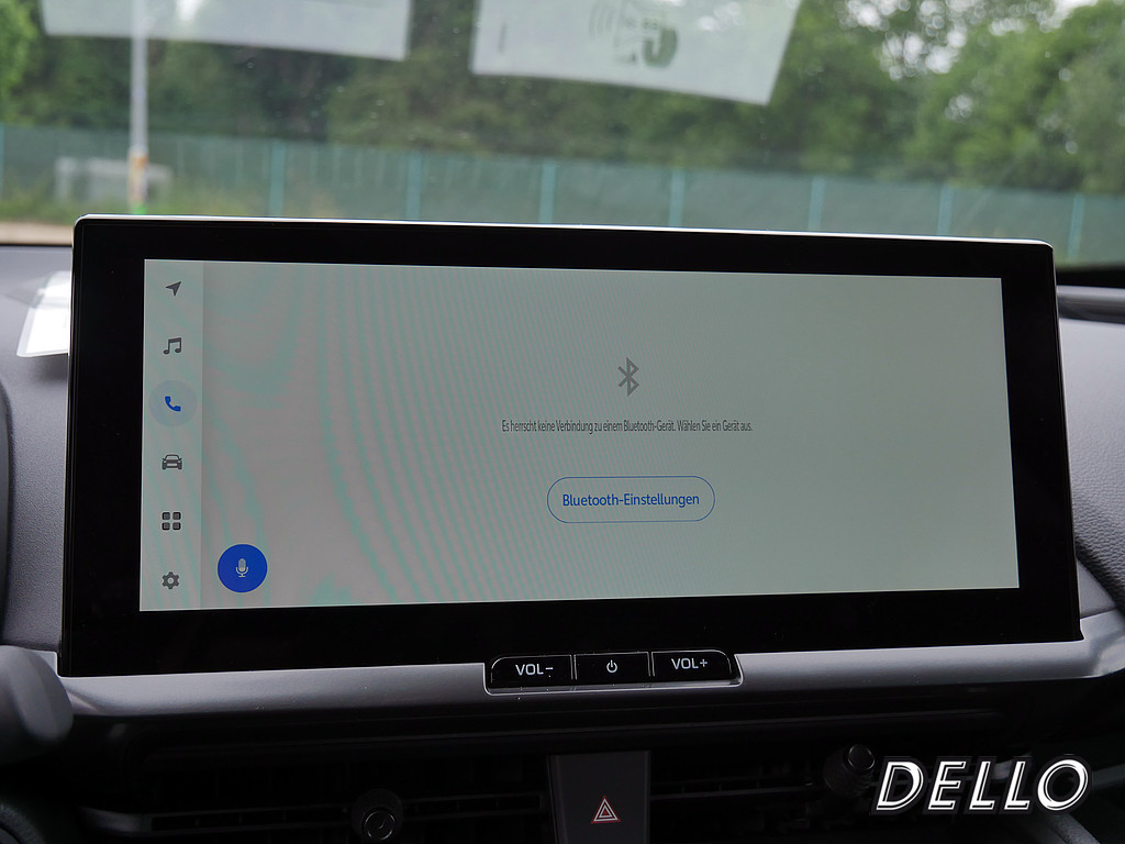 Fahrzeugansicht TOYOTA C-HR 2.0 Plug-In Hybrid FWD Teamplayer - Bild 11