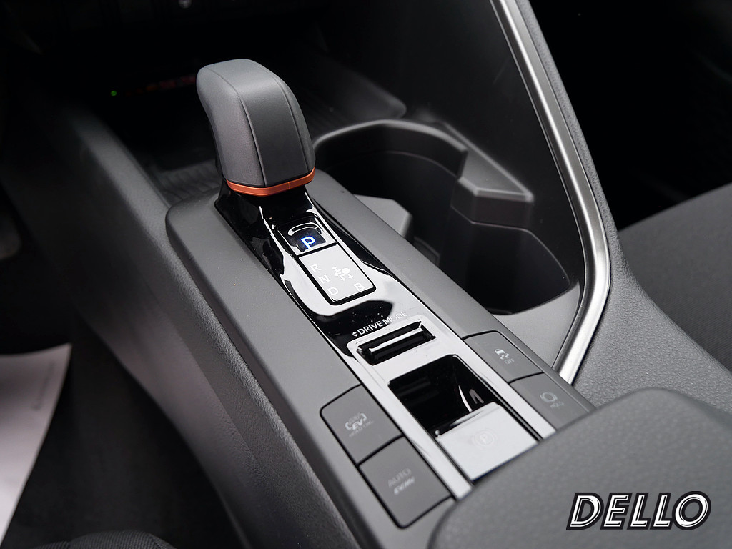 Fahrzeugansicht TOYOTA C-HR 2.0 Plug-In Hybrid FWD Teamplayer - Bild 17