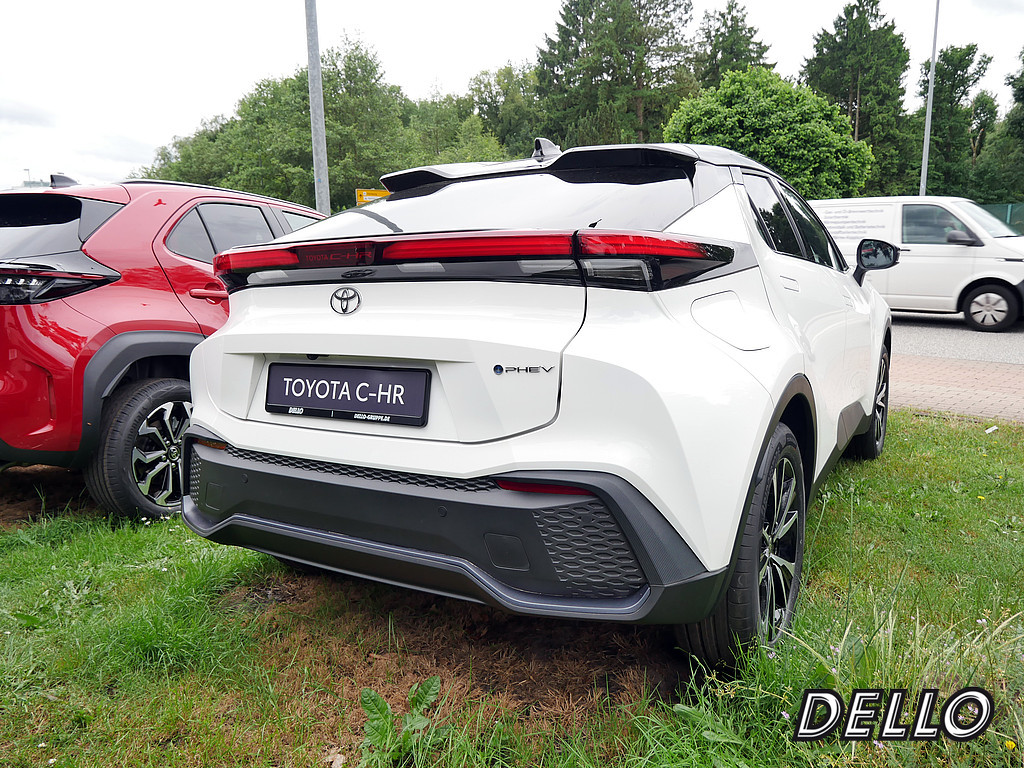 Fahrzeugansicht TOYOTA C-HR 2.0 Plug-In Hybrid FWD Teamplayer - Bild 28