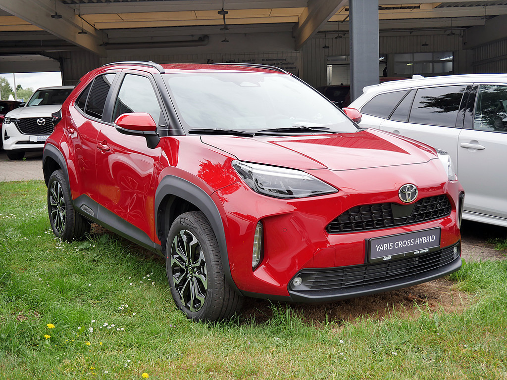 Fahrzeugansicht TOYOTA Yaris Cross 1.5 Hybrid FWD Teamplayer - Bild 23