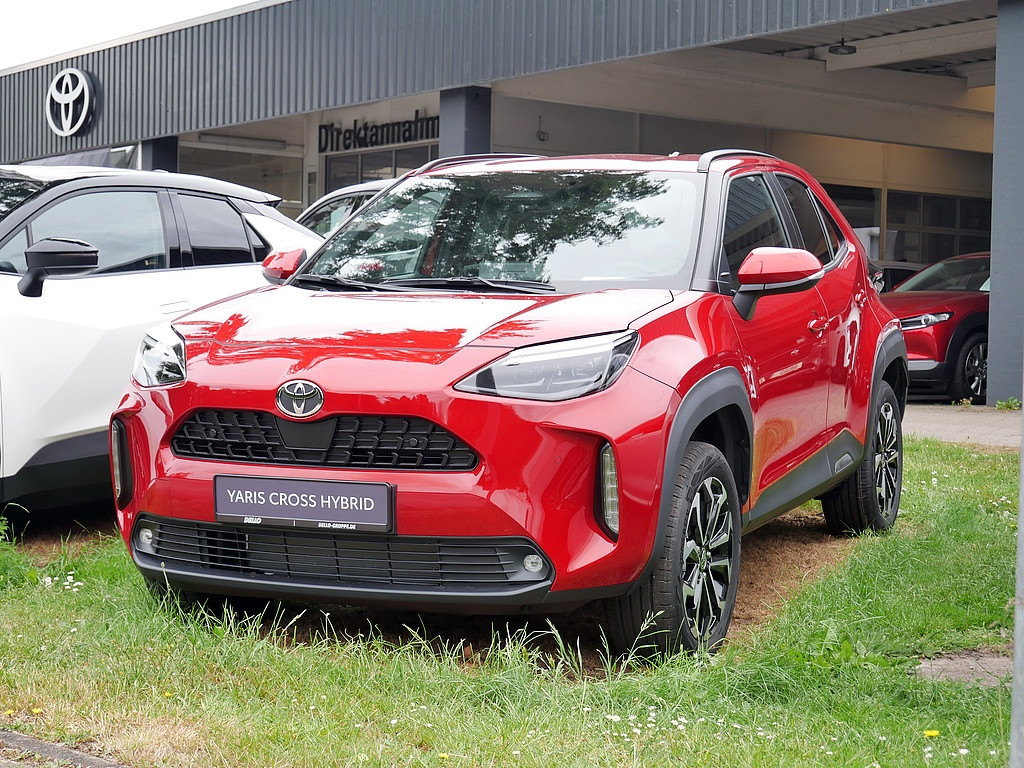 TOYOTA Yaris Cross 1.5 Hybrid FWD Teamplayer