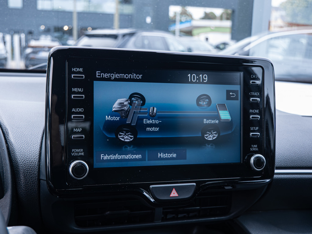 Fahrzeugansicht TOYOTA Yaris Cross Hybrid Team D - Bild 13