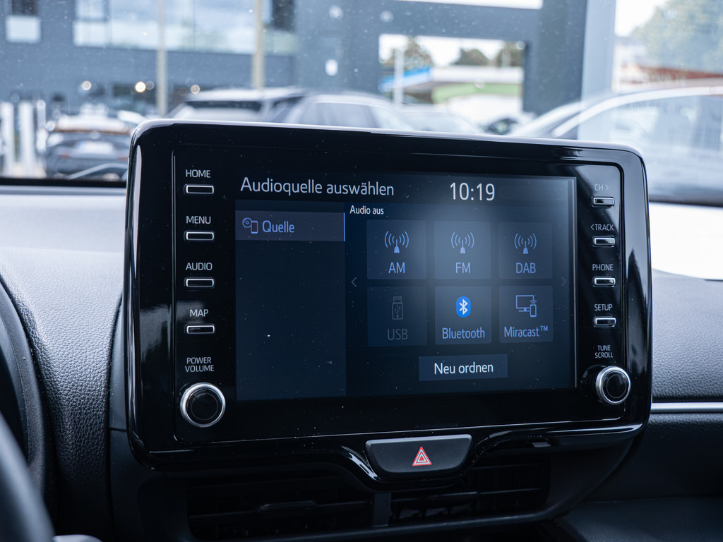 Fahrzeugansicht TOYOTA Yaris Cross Hybrid Team D - Bild 14