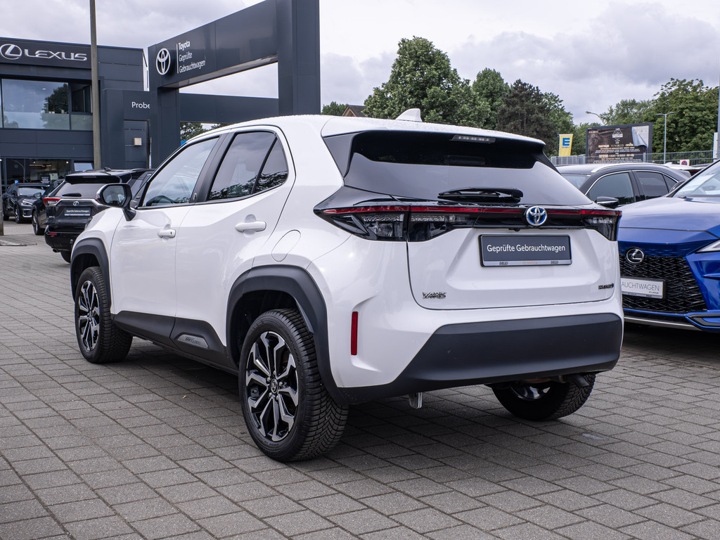 Fahrzeugansicht TOYOTA Yaris Cross Hybrid Team D - Bild 38
