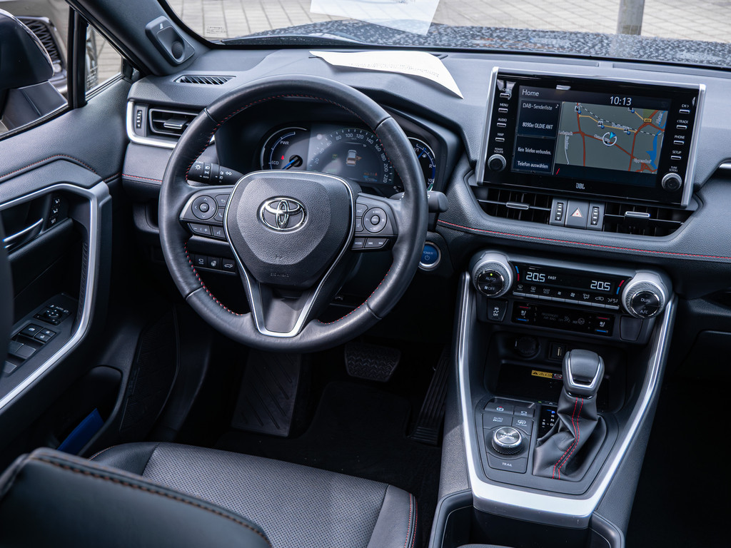 Fahrzeugansicht TOYOTA RAV4 2.5 Plug-in Hybrid 4x4 - Bild 8