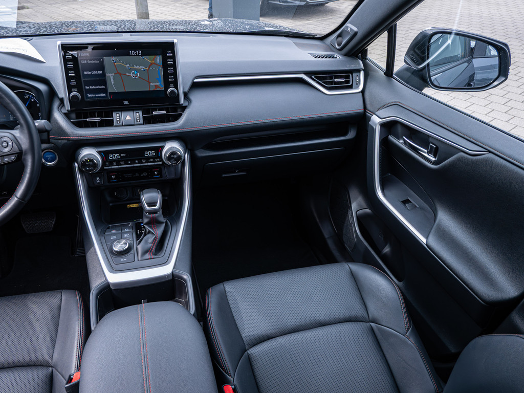 Fahrzeugansicht TOYOTA RAV4 2.5 Plug-in Hybrid 4x4 - Bild 9