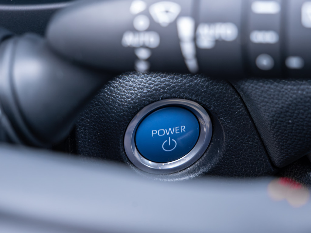 Fahrzeugansicht TOYOTA RAV4 2.5 Plug-in Hybrid 4x4 - Bild 32