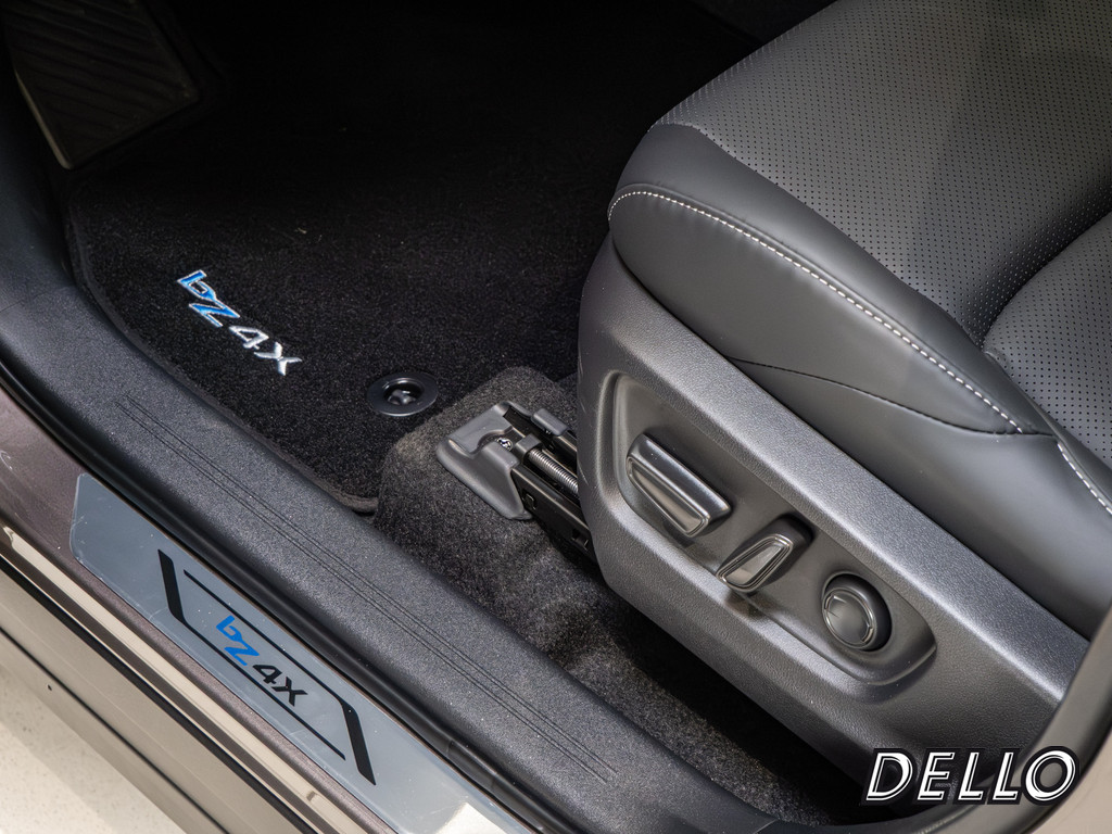 Fahrzeugansicht TOYOTA bZ4X Touring AWD Lounge - Bild 35