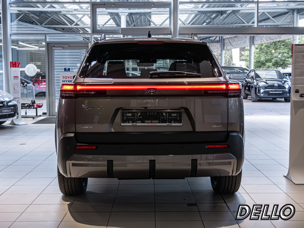 Fahrzeugansicht TOYOTA bZ4X Touring AWD Lounge - Bild 39