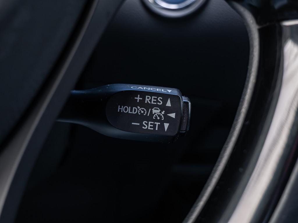 Fahrzeugansicht TOYOTA C-HR 2.0 Hybrid Team D - Bild 30